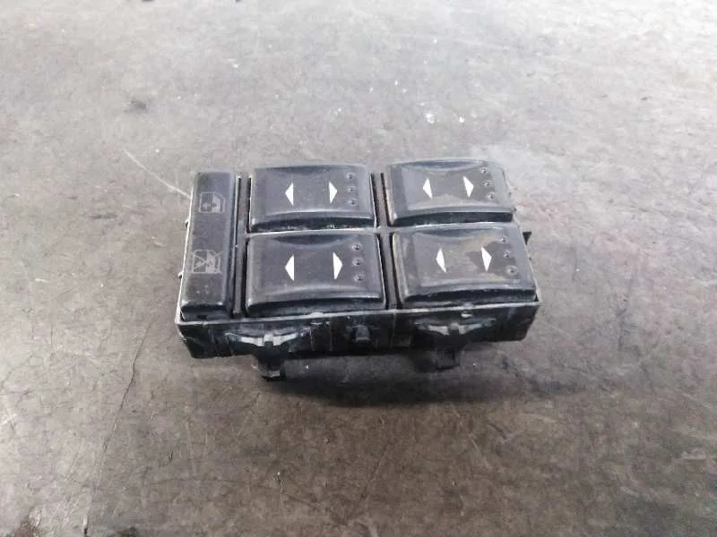 Mando Elevalunas Delantero Izquierdo para Ford Mondeo Berlina (Ge)
