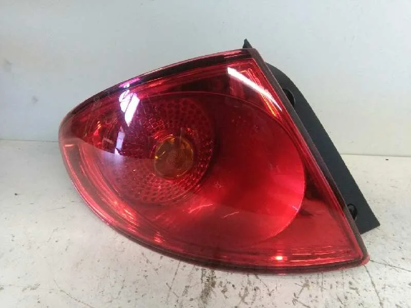 Piloto Trasero Izquierdo para Seat Toledo (5P2)