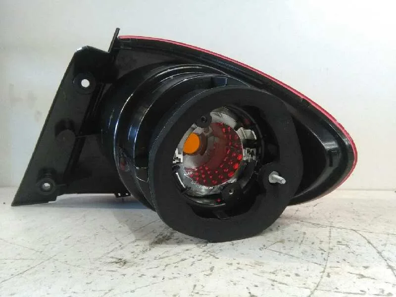 Piloto Trasero Izquierdo para Seat Toledo (5P2)