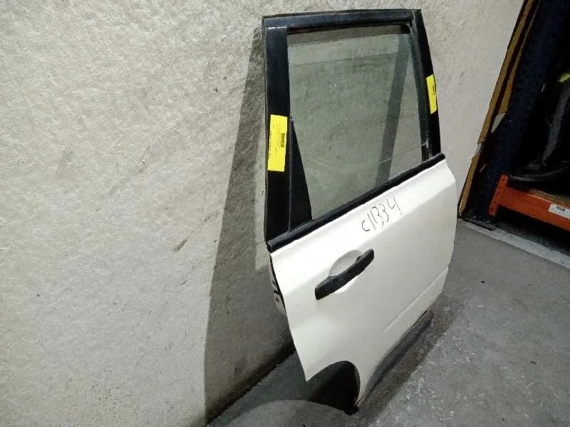 Puerta Trasera Derecha para Nissan X-Trail (T31)