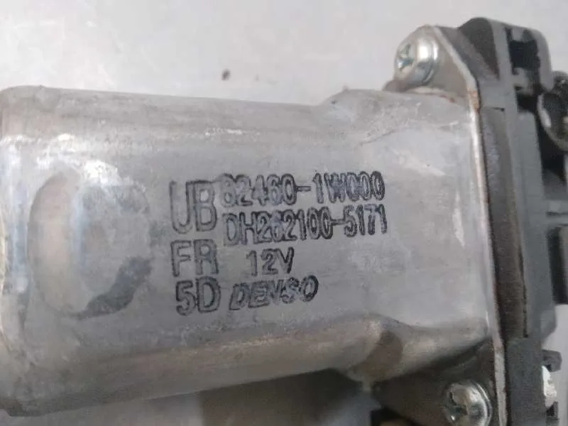 Elevalunas Delantero Derecho para Kia Rio (Yb)
