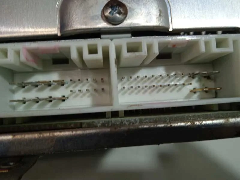 Sistema Audio / Radio Cd para Kia Rio (Yb)