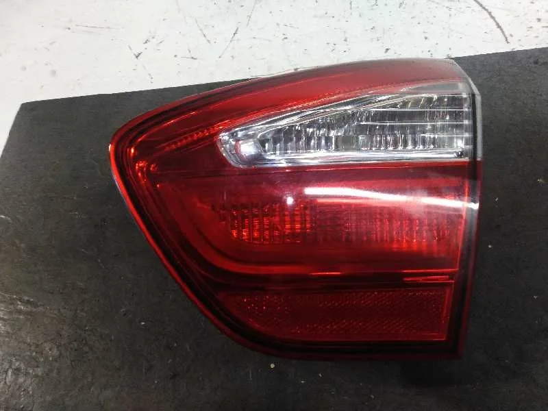Piloto Trasero Derecho Interior para Kia Rio (Yb)