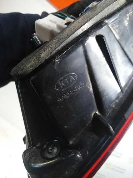 Piloto Trasero Derecho Interior para Kia Rio (Yb)
