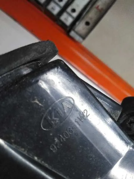 Piloto Trasero Izquierdo Interior para Kia Rio (Yb)