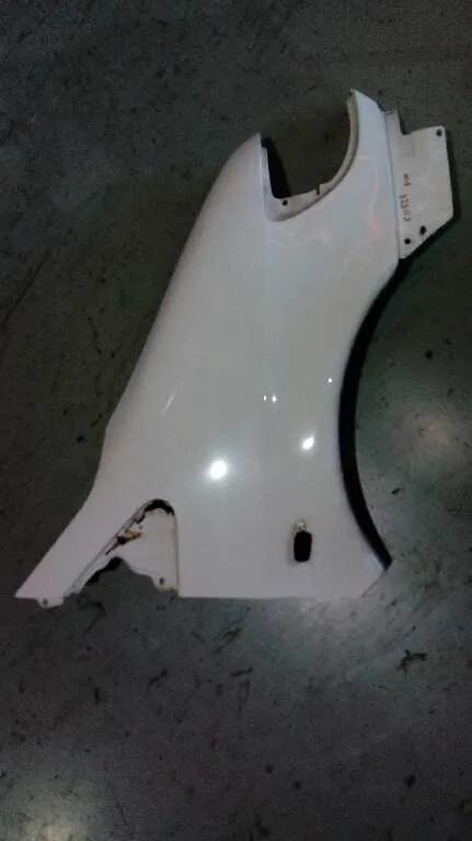 Aleta Delantera Derecha para Mercedes-Benz Vito (W638) Caja Cerrada