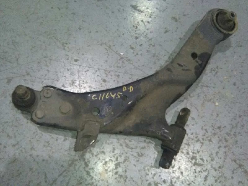 Brazo Suspension Inferior Delantero Derecho para Hyundai Trajet (Fo)