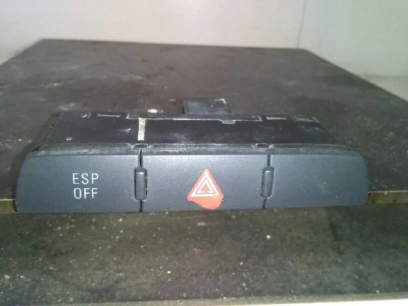 Warning para Audi Q7 (4L)