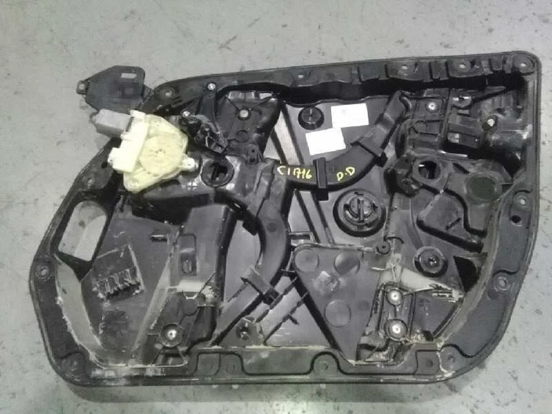 Elevalunas Delantero Derecho para Mercedes-Benz Clase E Lim. (W213)