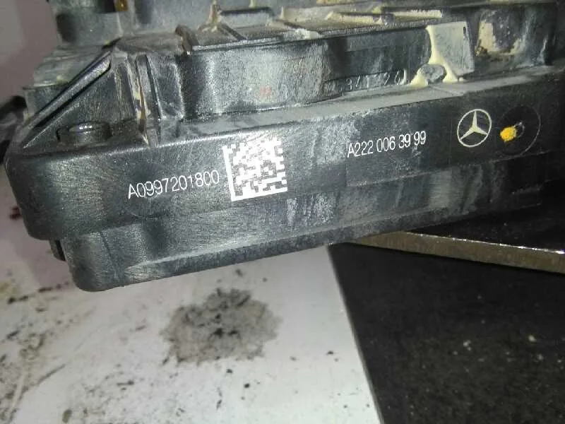 Cerradura Puerta Delantera Derecha para Mercedes-Benz Clase E Lim. (W213)