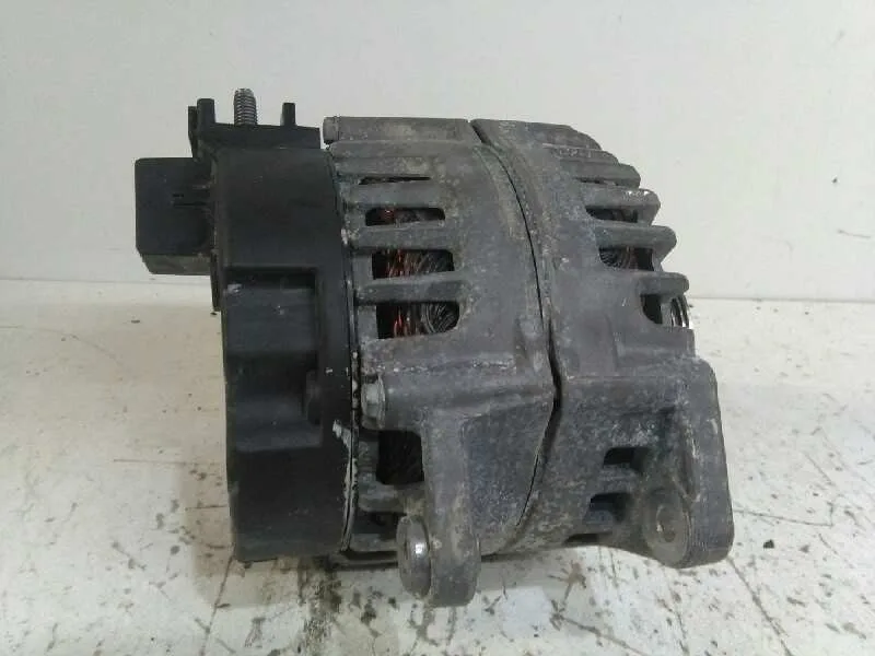 Alternador para Mercedes-Benz Clase E Lim. (W213)
