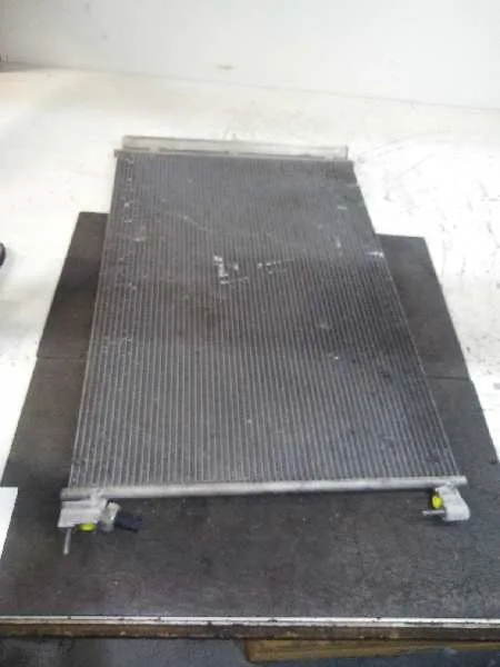 Condensador / Radiador Aire Acondicionado para Mercedes-Benz Clase E Lim. (W213)