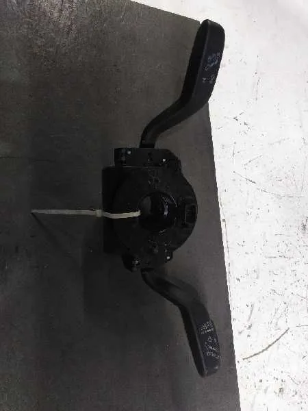 Mando Multifuncion para Seat Ibiza (6J5)