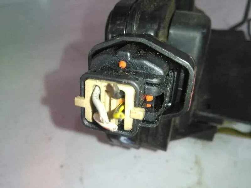 Cerradura Puerta Delantera Izquierda para Hyundai Trajet (Fo)