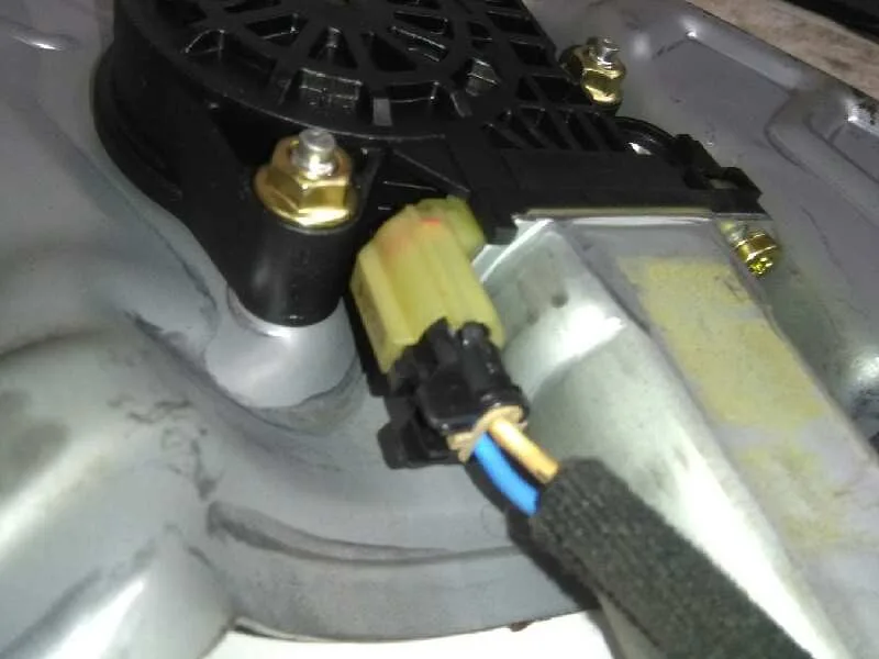 Elevalunas Trasero Izquierdo para Hyundai Trajet (Fo)