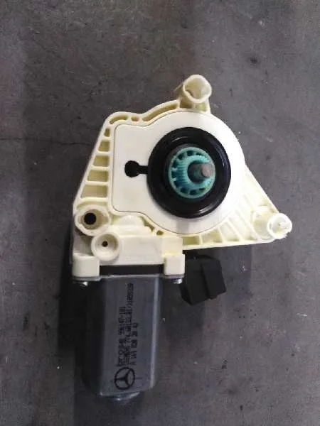 Motor Elevalunas Trasero Derecho para Mercedes-Benz Clase B (W245)