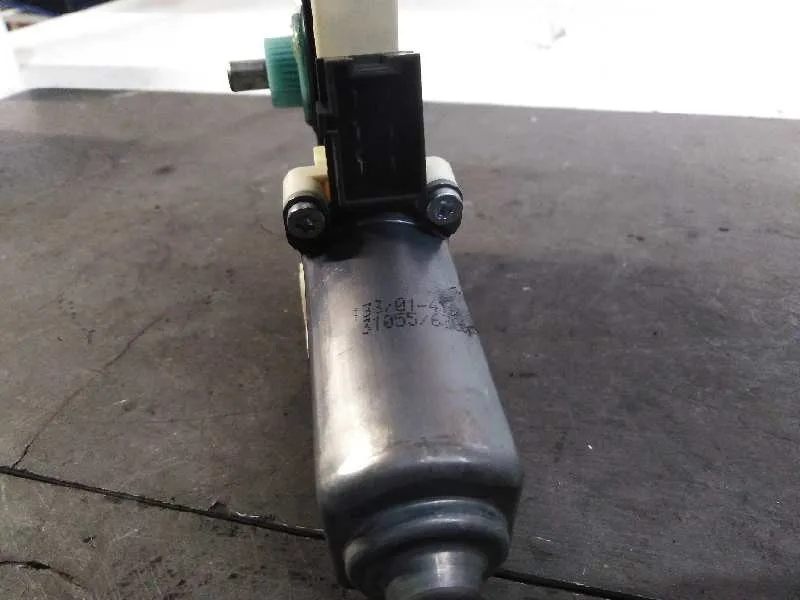 Motor Elevalunas Trasero Derecho para Mercedes-Benz Clase B (W245)