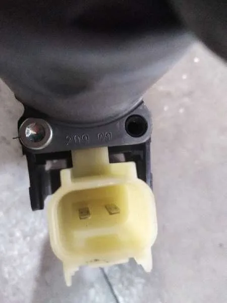 Motor Elevalunas Delantero Derecho para Ford Fiesta (Cb1)