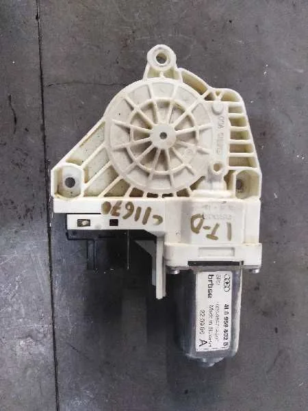 Motor Elevalunas Trasero Derecho para Audi Q7 (4L)
