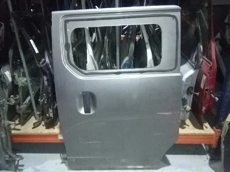 Puerta Lateral Corredera Izquierda para Nissan Nv 200 (M20)