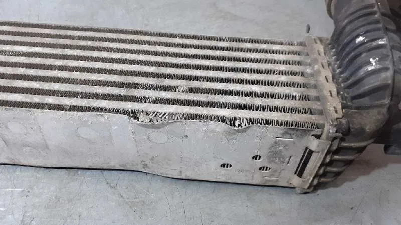 Intercooler para Renault Laguna Iii