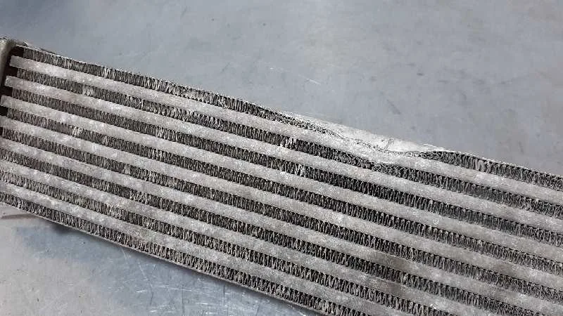 Intercooler para Renault Laguna Iii