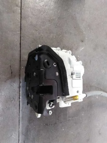 Cerradura Puerta Trasera Izquierda para Audi A4 Berlina (8W2)