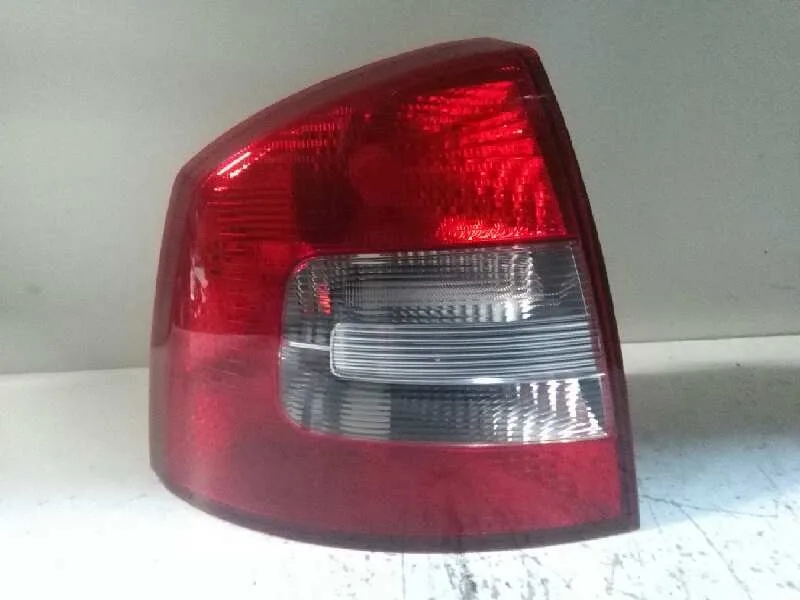 Piloto Trasero Izquierdo para Skoda Octavia Berlina (1Z3)