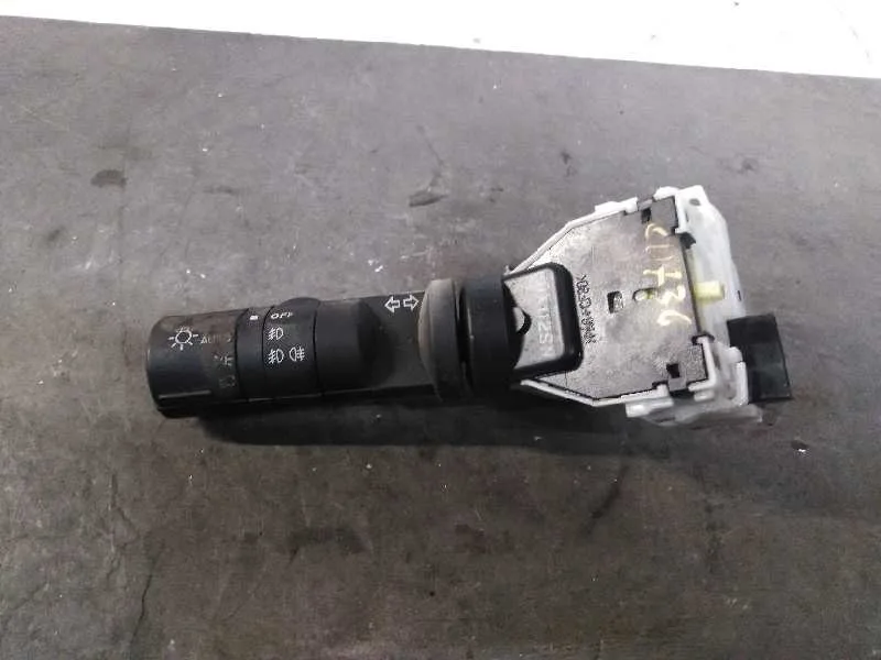 Mando Intermitentes para Nissan Qashqai (J10)