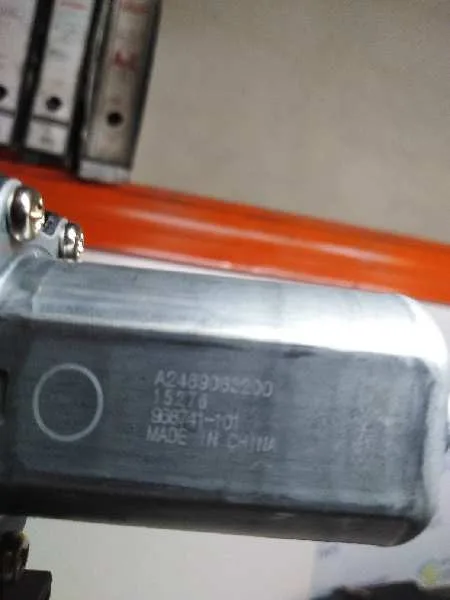 Motor Elevalunas Trasero Derecho para Mercedes-Benz Clase Gla (W156)