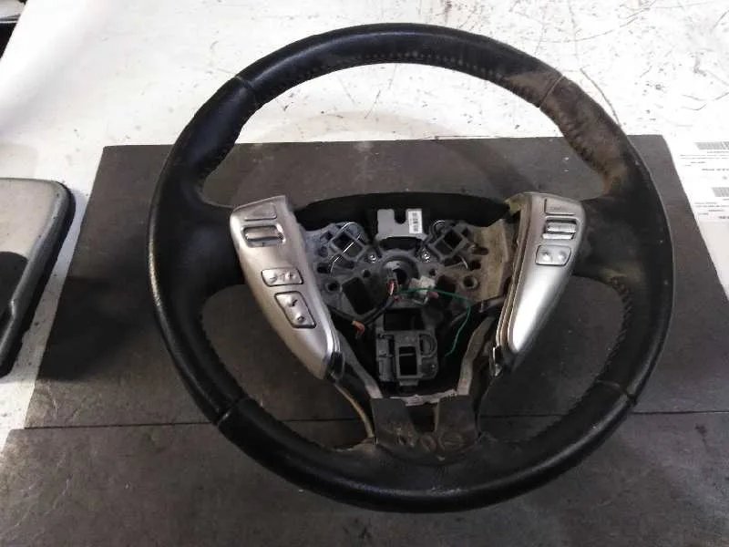 Volante para Nissan Note