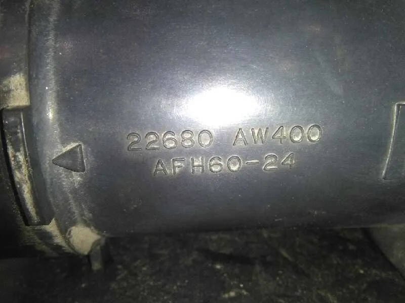 Caudalimetro para Nissan Almera Tino (V10M)