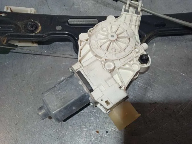 Elevalunas Delantero Izquierdo para Bmw Serie 1 Berlina (E81/E87)
