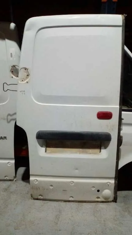Porton Trasero Izquierdo para Nissan Interstar Mod. 04 (X70)