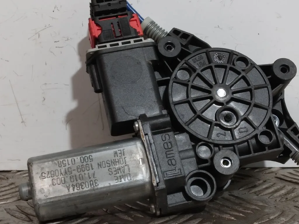 Elevalunas Delantero Izquierdo para Opel Corsa E