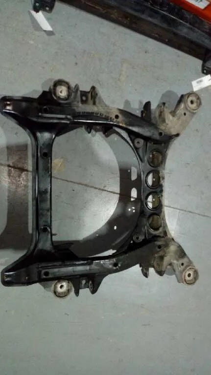 Puente Delantero para Audi Q7 (4L)