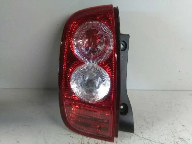 Piloto Trasero Izquierdo para Nissan Micra (K12E)