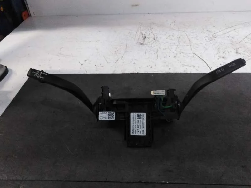 Mando Multifuncion para Audi Q2 (Gab)