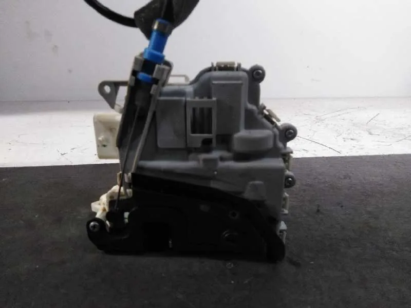 Cerradura Puerta Trasera Derecha para Audi Q2 (Gab)