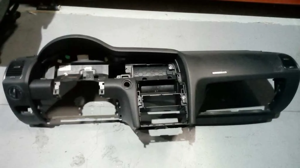 Salpicadero para Audi Q7 (4L)