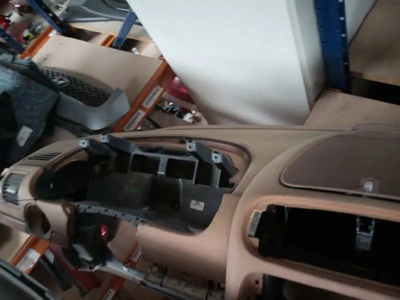 Salpicadero para Porsche Cayenne (Typ 9Pa)