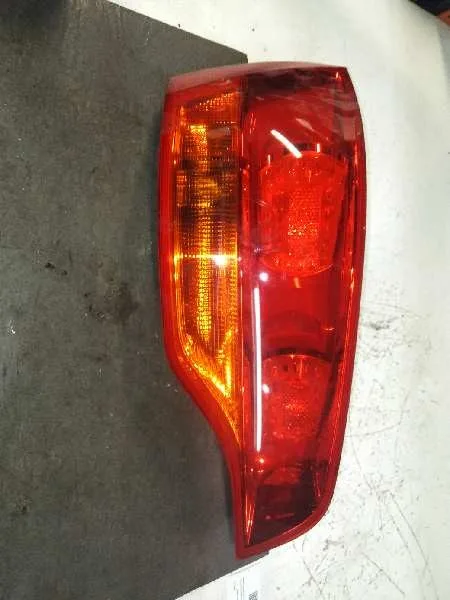 Piloto Trasero Izquierdo para Audi Q7 (4L)