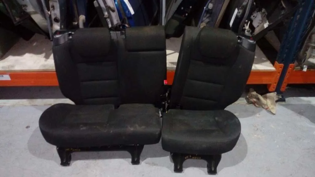Asientos Traseros para Mercedes-Benz Clase B (W245)