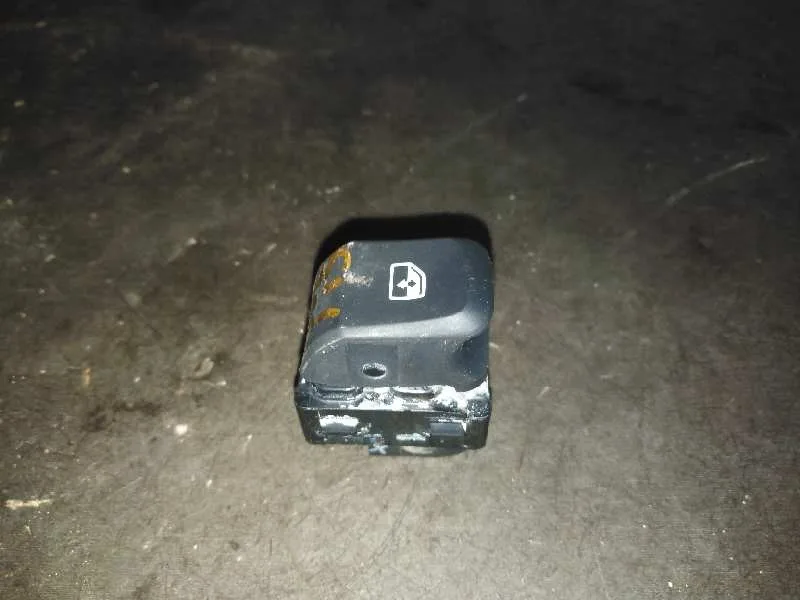 Mando Elevalunas Trasero Derecho para Audi Q2 (Gab)