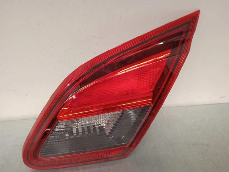 Piloto Trasero Derecho Interior para Opel Corsa E