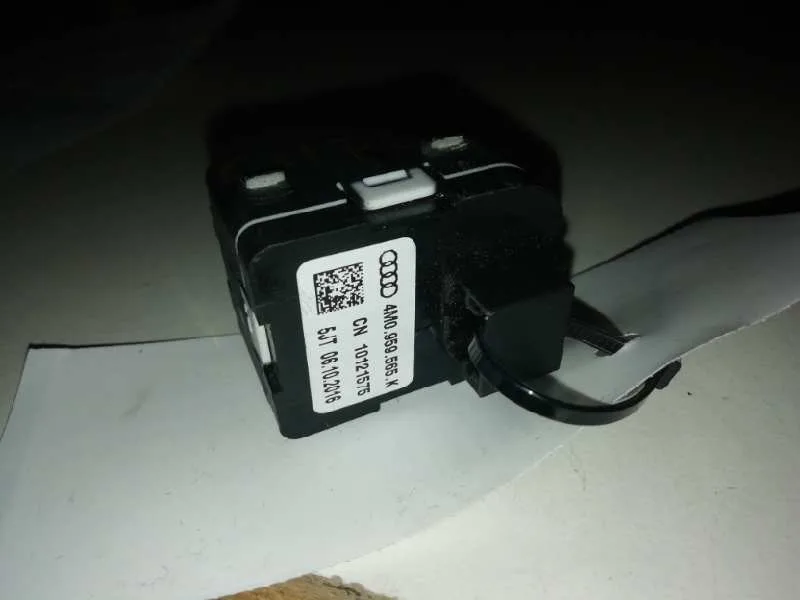 Mando Retrovisor para Audi Q2 (Gab)