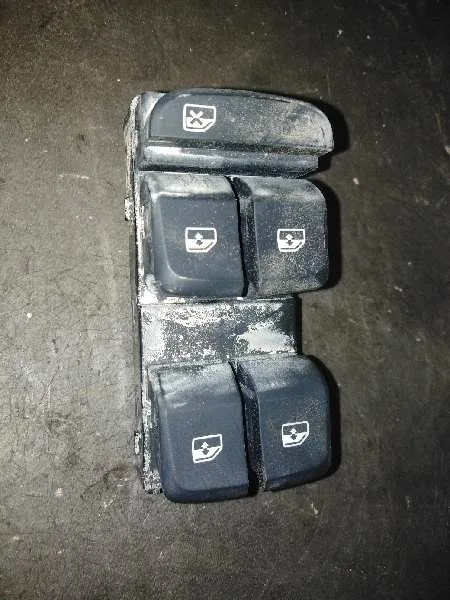 Mando Elevalunas Delantero Izquierdo para Audi Q2 (Gab)