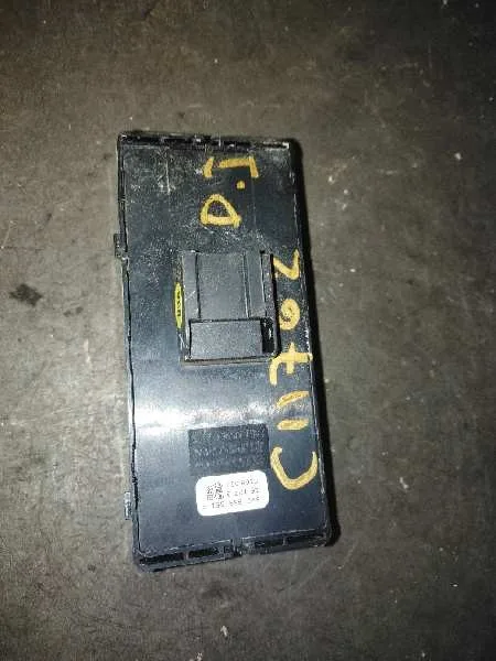 Mando Elevalunas Delantero Izquierdo para Audi Q2 (Gab)