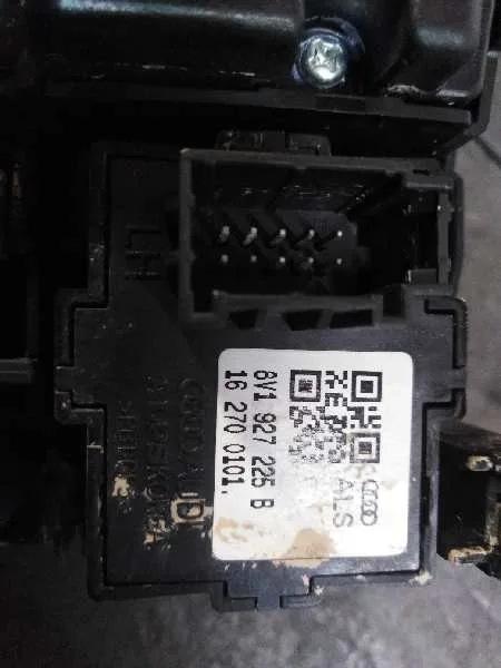 Mando Multifuncion para Audi Q2 (Gab)