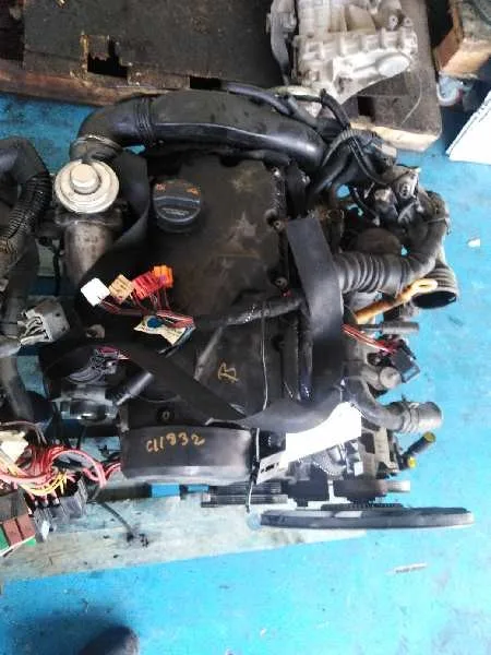 Motor Completo para Volkswagen Passat Berlina (3B3)